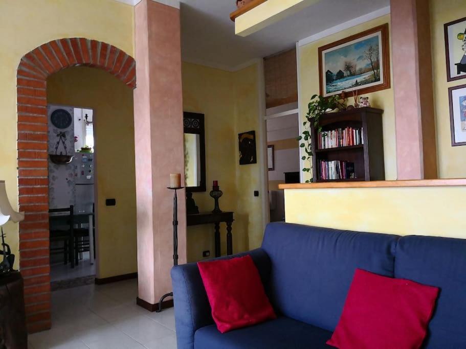 Appartamento Chic Vista Lago - Casa Janis Verbania Bagian luar foto